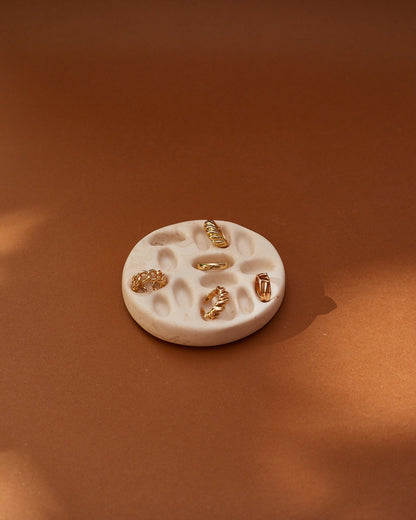 Round Rings Holder