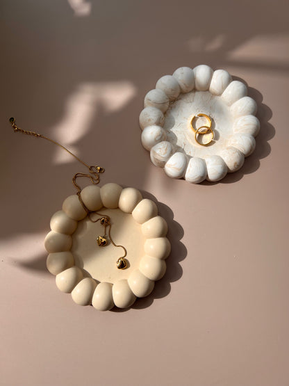 Round Bubble Coaster | Modern Jesmonite Jewelry tray