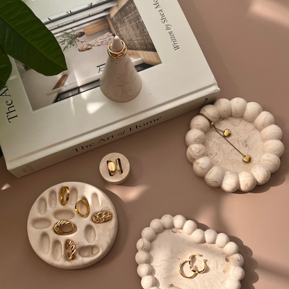 Round Bubble Coaster | Modern Jesmonite Jewelry tray